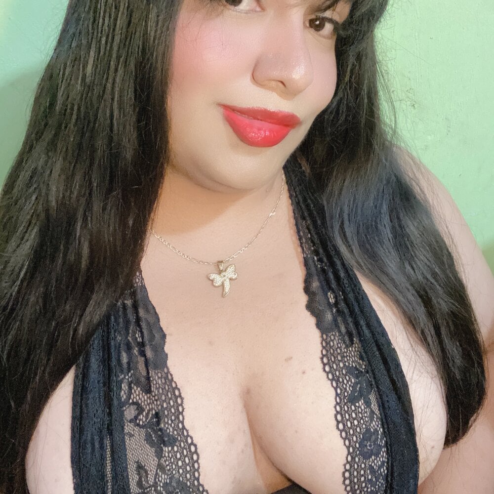 cachorritah0t webcam profile - ???