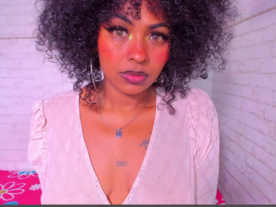 julieta_jackson 🎧 live stream