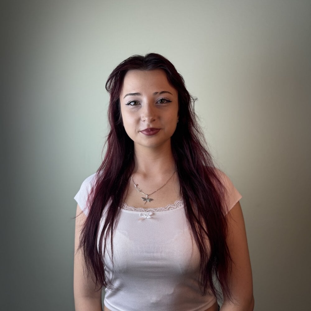 alycecinadr webcam profile - Spanish