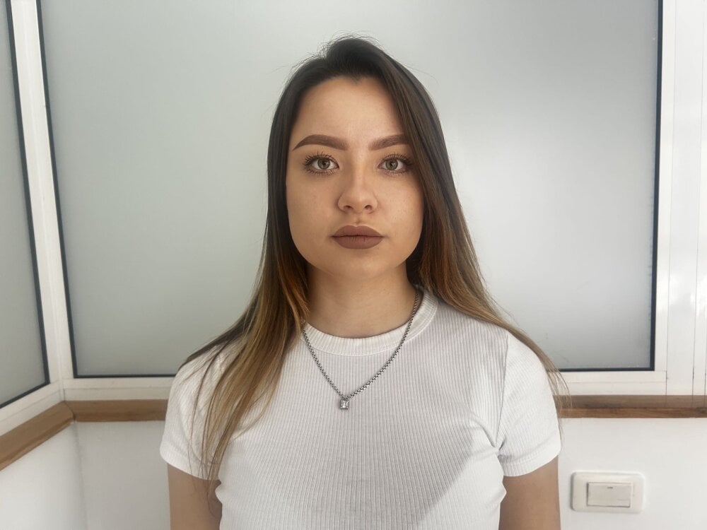 CwenAmber profile