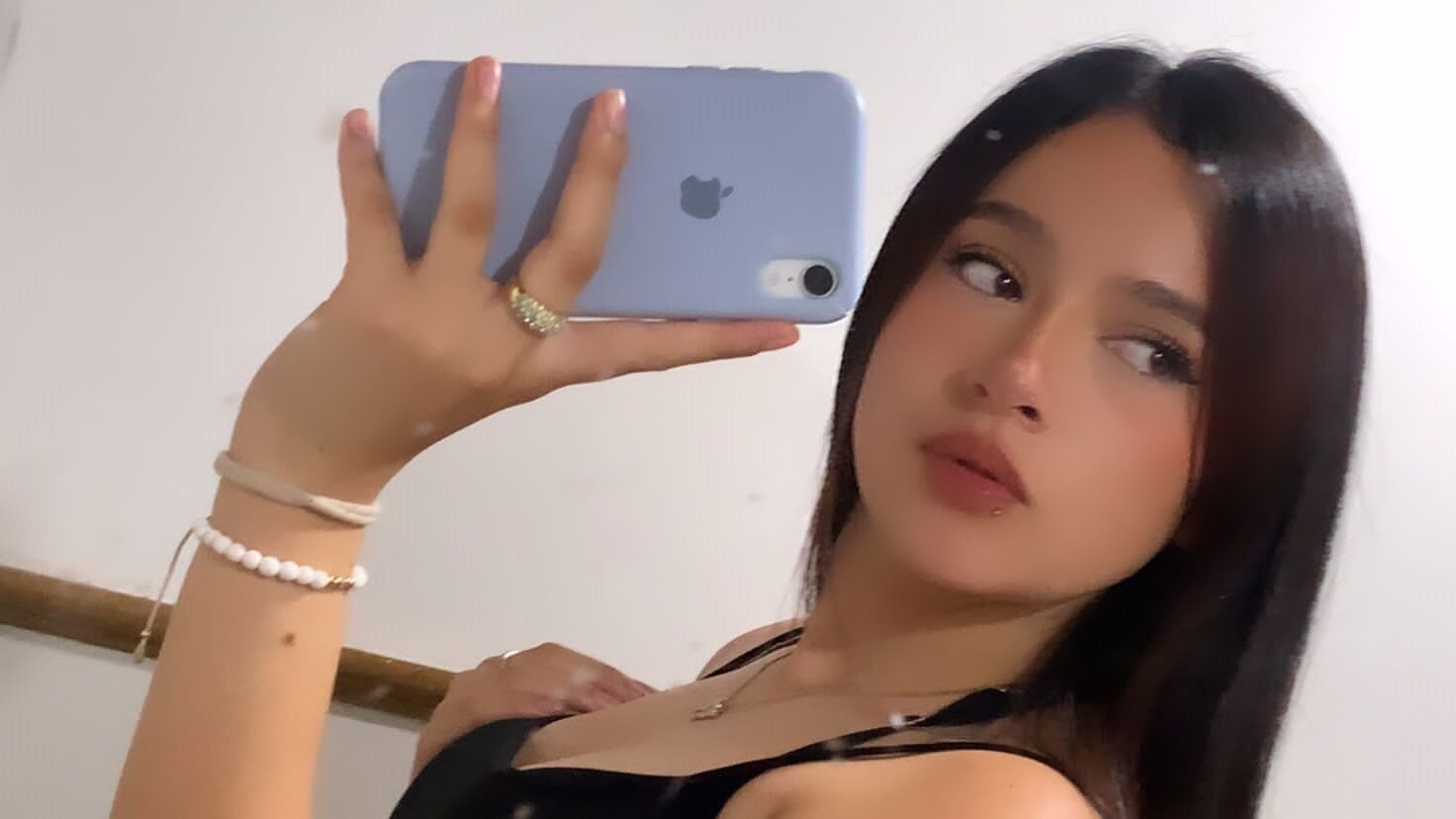 Marifer_Hot