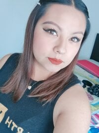 britany230111's Offline Chat Room