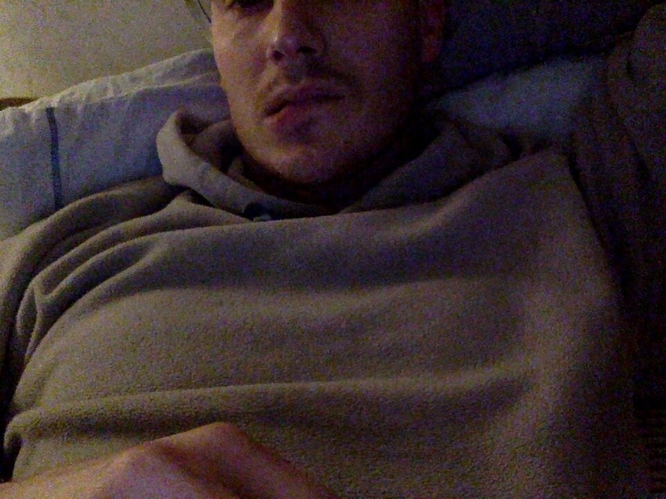 tenerone13: офлайн-секс-чат