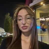 PrudenceBucker's Offline Chat Room