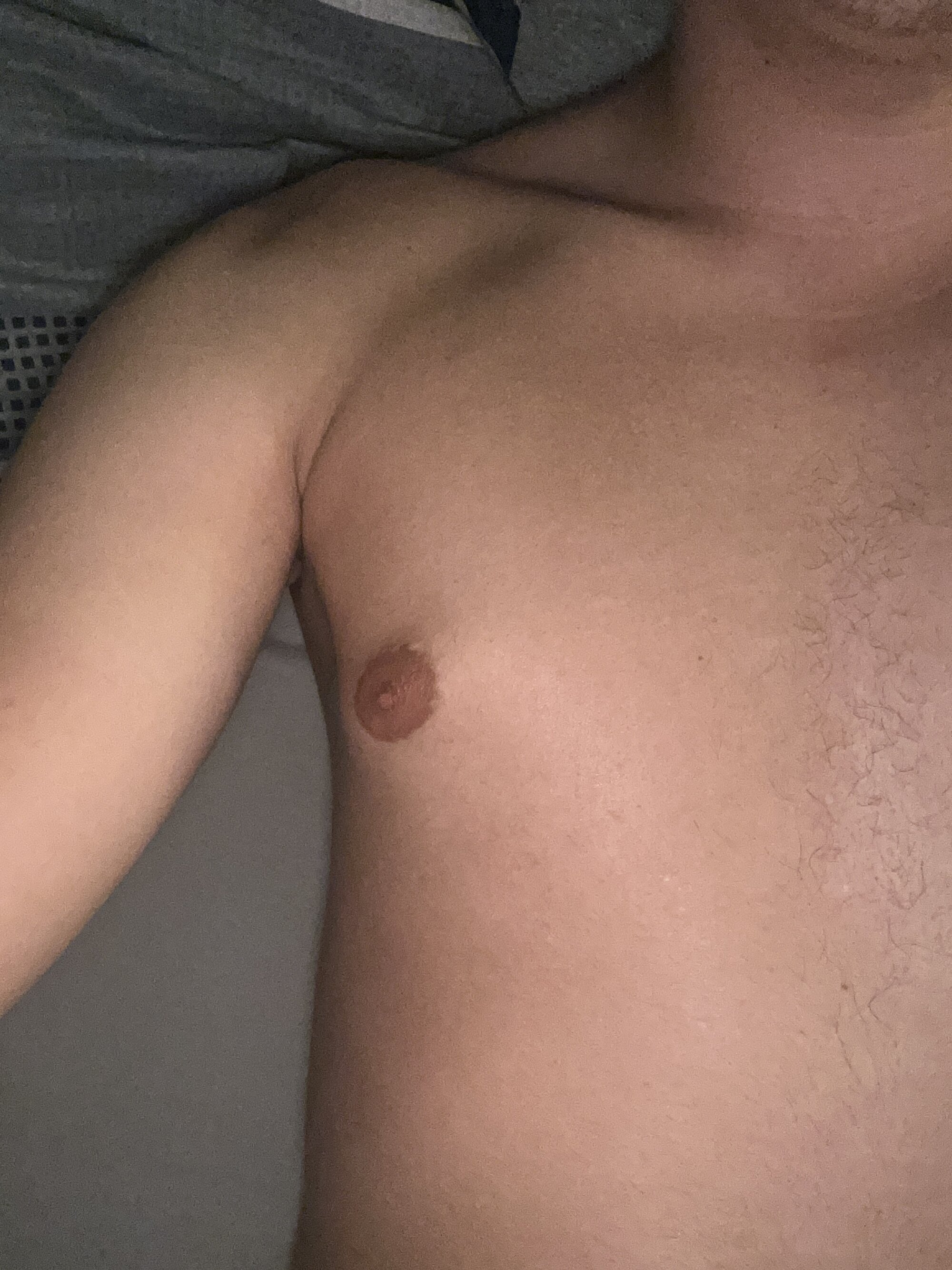 young_dick04 live webcam