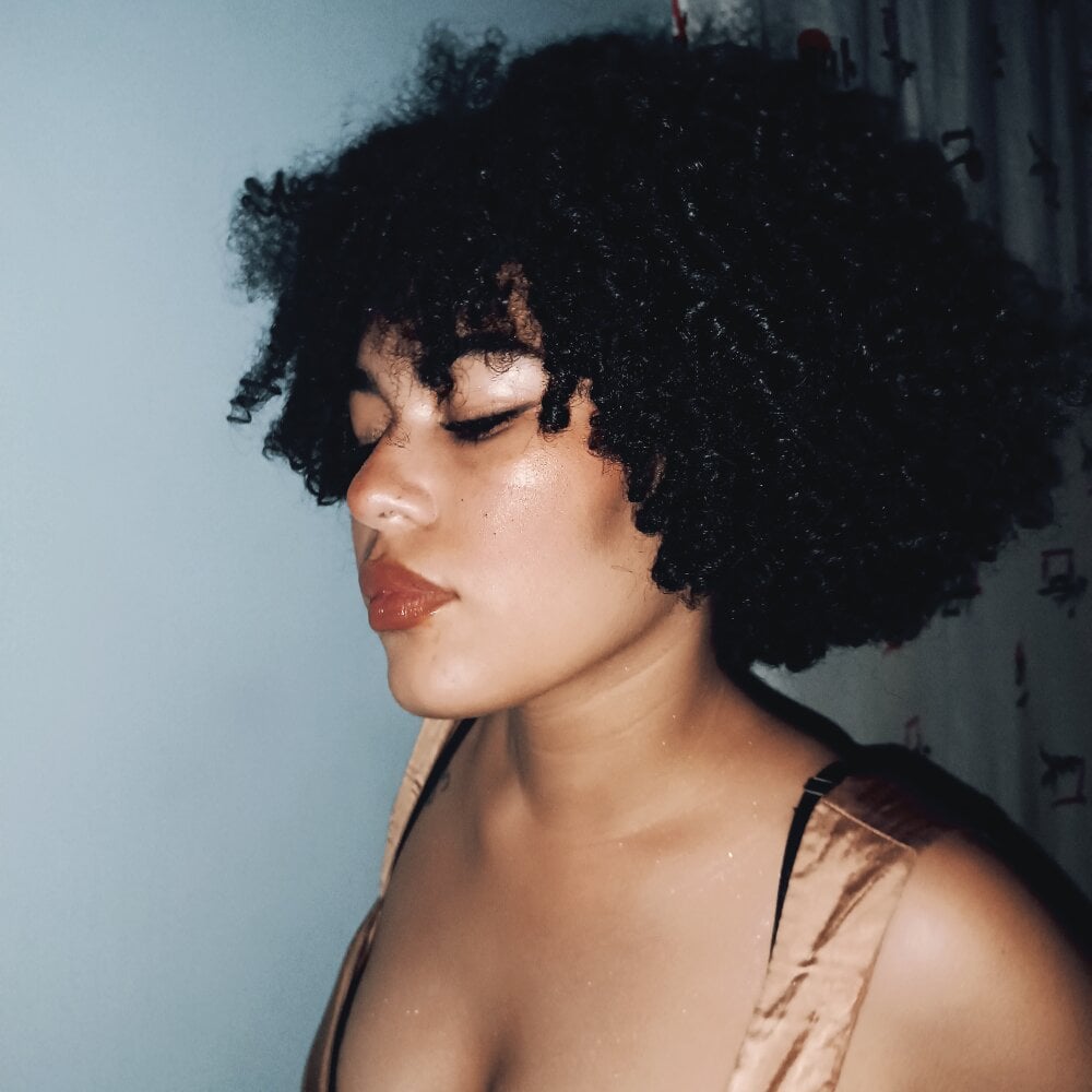fannyprado profile