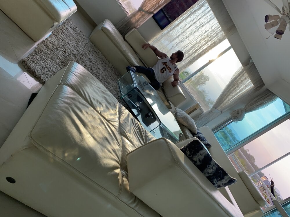Axel-Cr0ss