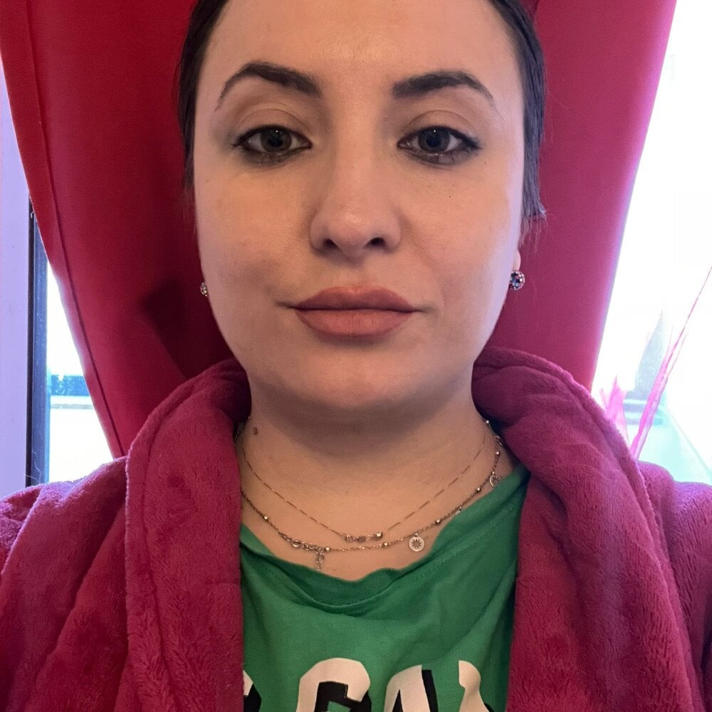 MeryBigTT Offline XXX-chat