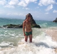 mask-on-me's webcam live show
