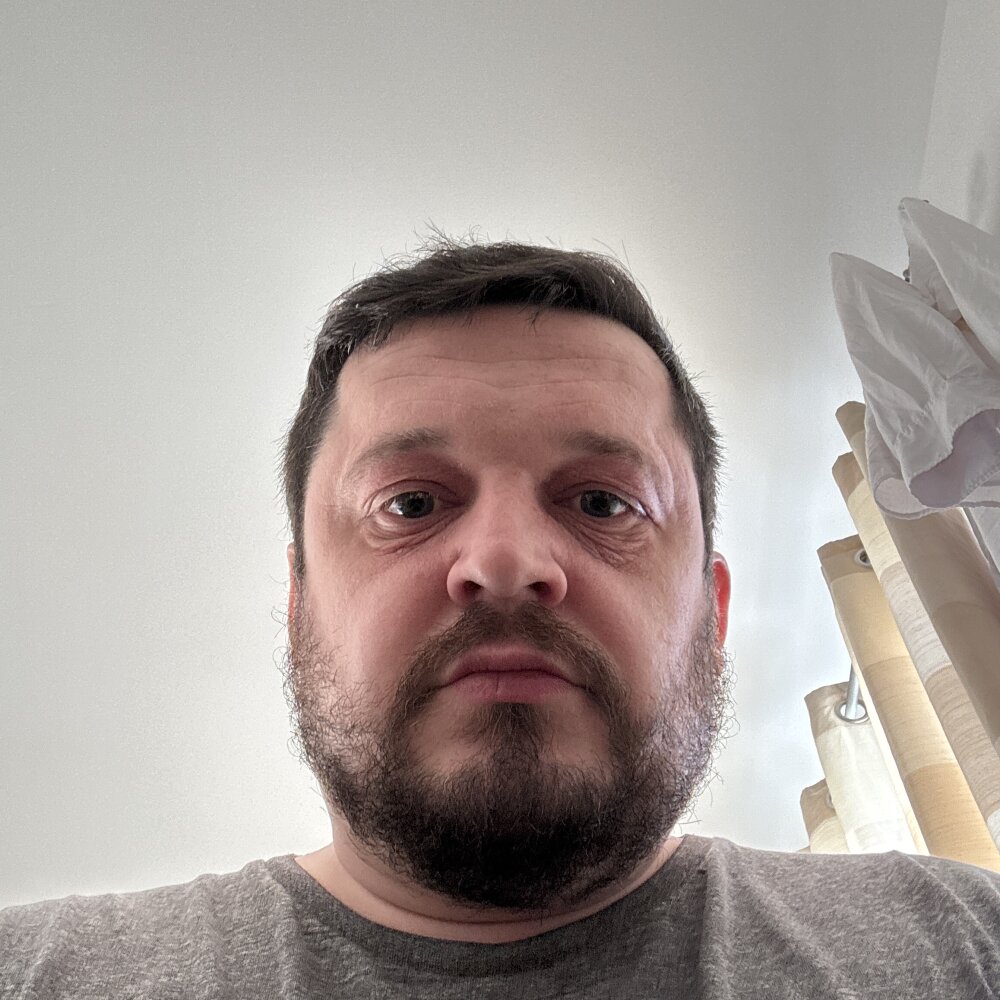 boschmerc147's Offline XXX Chat