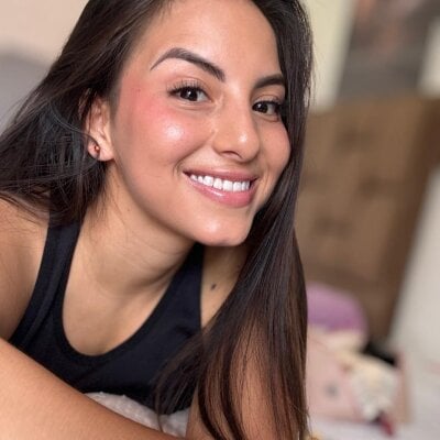 adisson_skinny from stripchat