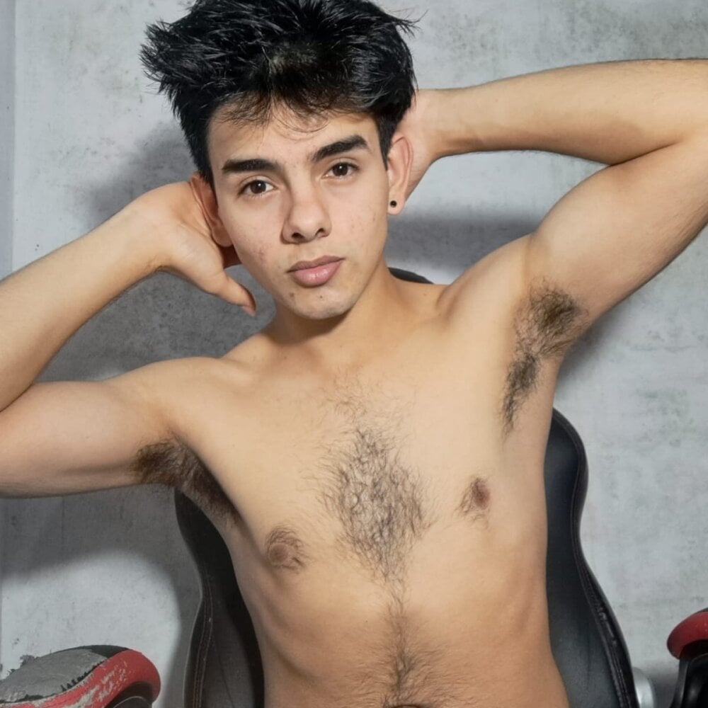 Thiago_Colemanwolf profile