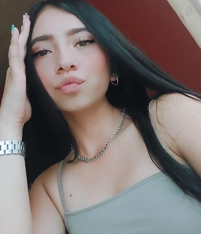 Emily__pink Webcam Show superchatlive