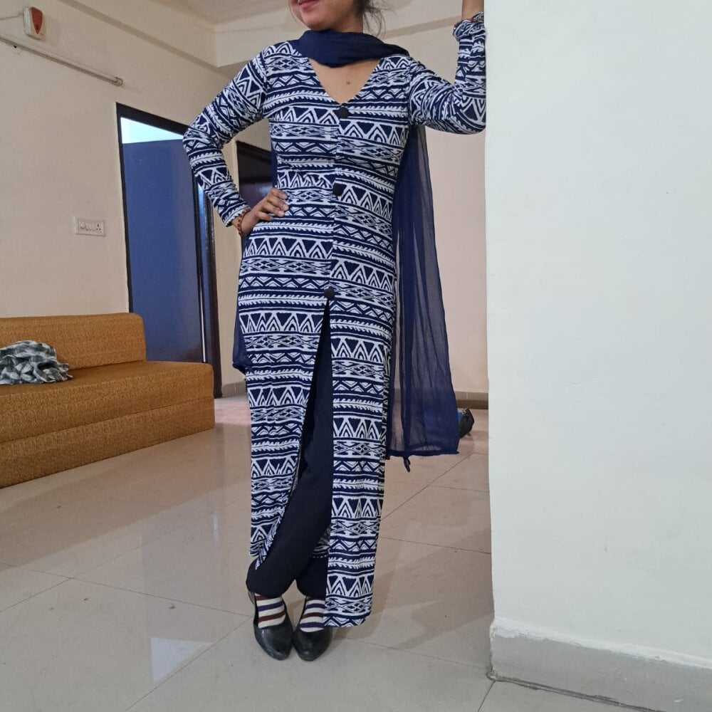 Charu_Rani profile
