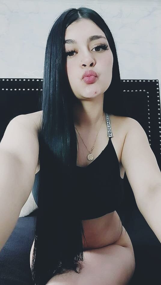 LucianaDakotaa_rs
