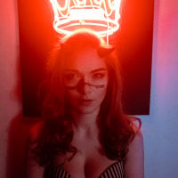 roseredgoddess' Live Sex Cam Show