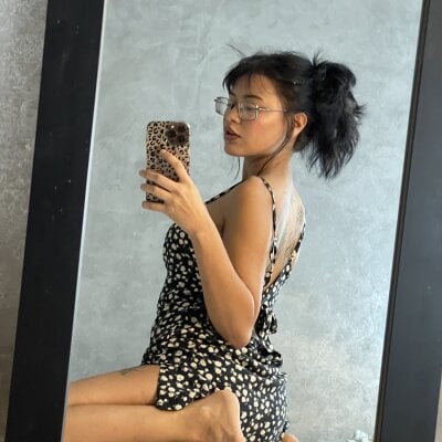Sophia_rusi Female Shaven Free Webcam Nude