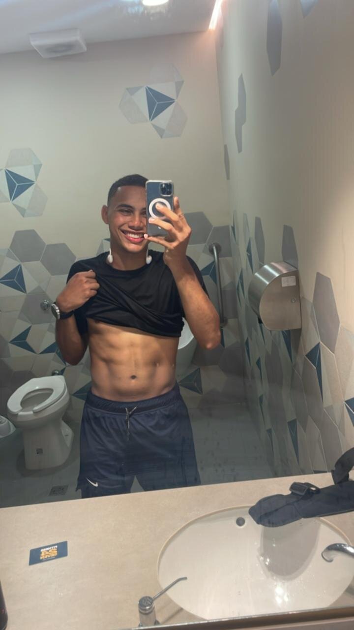 xXHot_MalesXxx