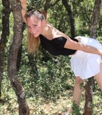 Wildmaca Webcam Model Profile