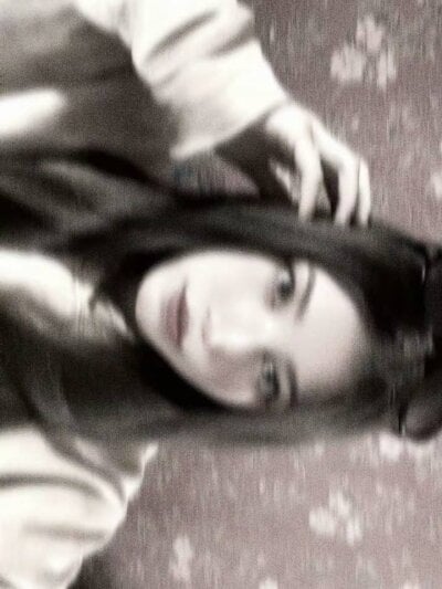 Lissa_night Couple Middlepricedprivates Striptease Webcam