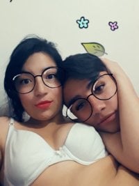 BritneyNBlack's Offline Chat Room
