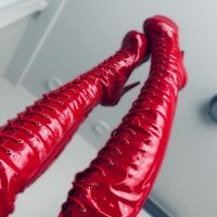 VanessaQeen's Offline Chat Room