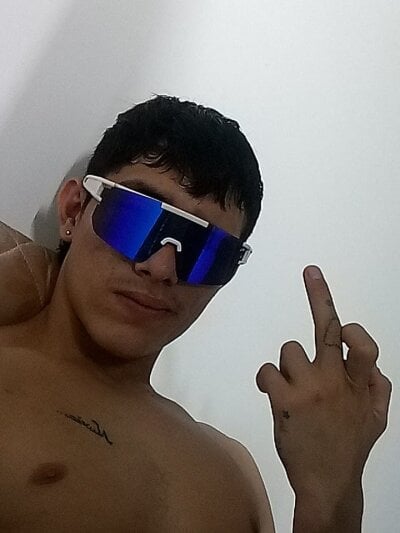 bab_boy_777 from stripchat