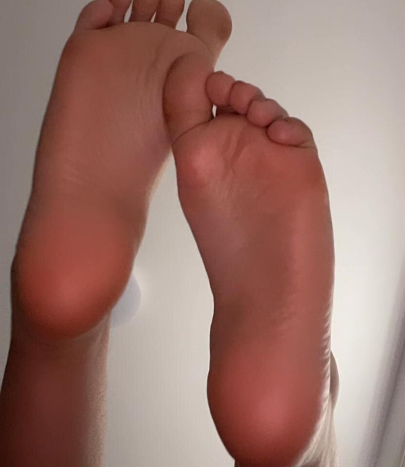 Cami_Hottie's Offline XXX Chat