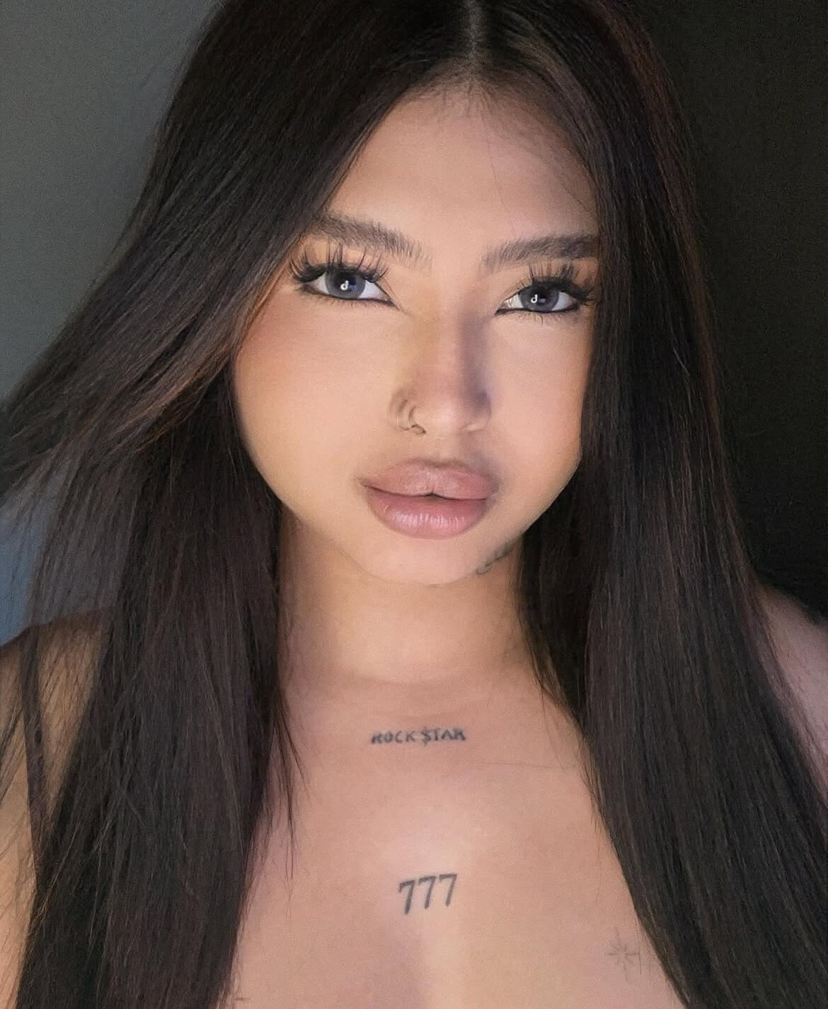 BabyGyal__