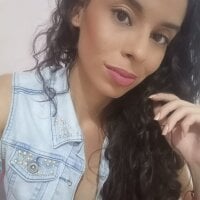 Marie_Lovee's Offline Chat Room