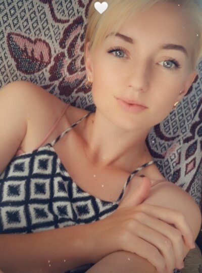 BeckiXJewel - Stripchat Girl 