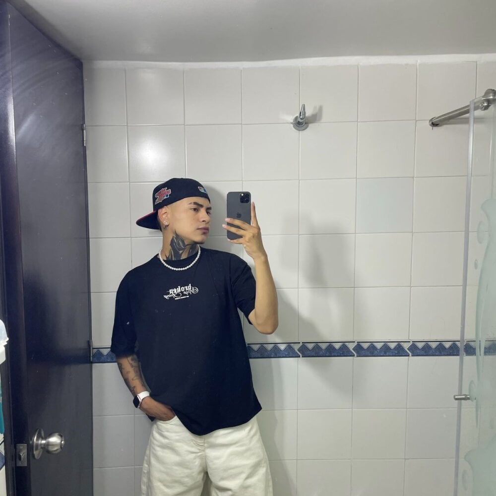 Zaynn_ profile