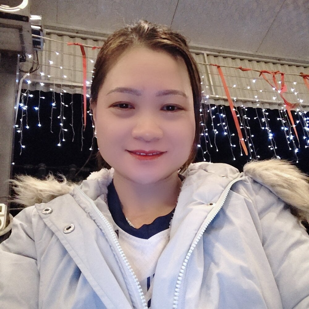 onaircams.com nana_xinh livesex profile in bisexual cams