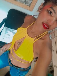 kiralove-15's Offline XXX Chat