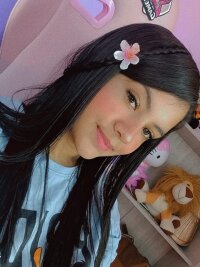 Sarita_mejia1's Offline Chat Room
