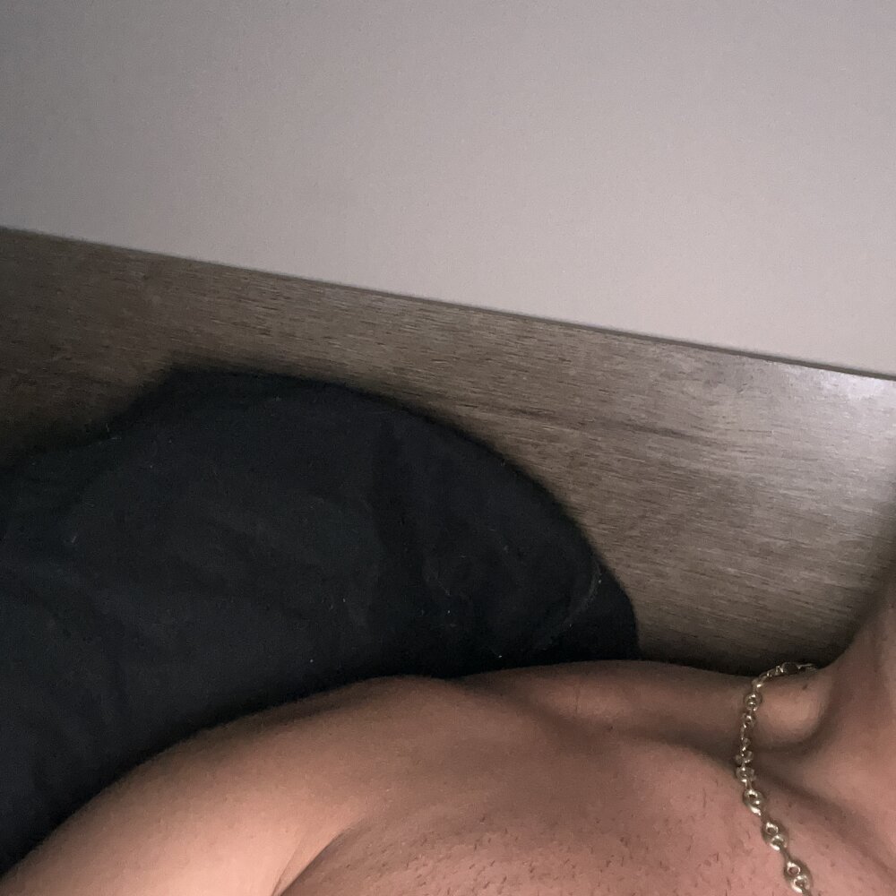 kekettechaude84 from stripchat