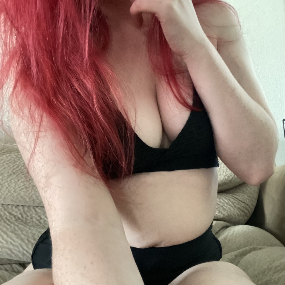 SexyEllaSweet profile