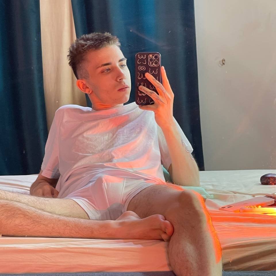 batarol0 from stripchat