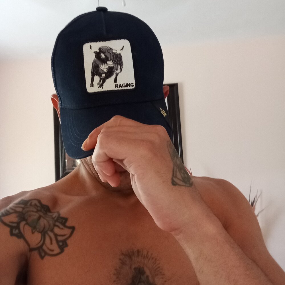 golonzo1996 from stripchat