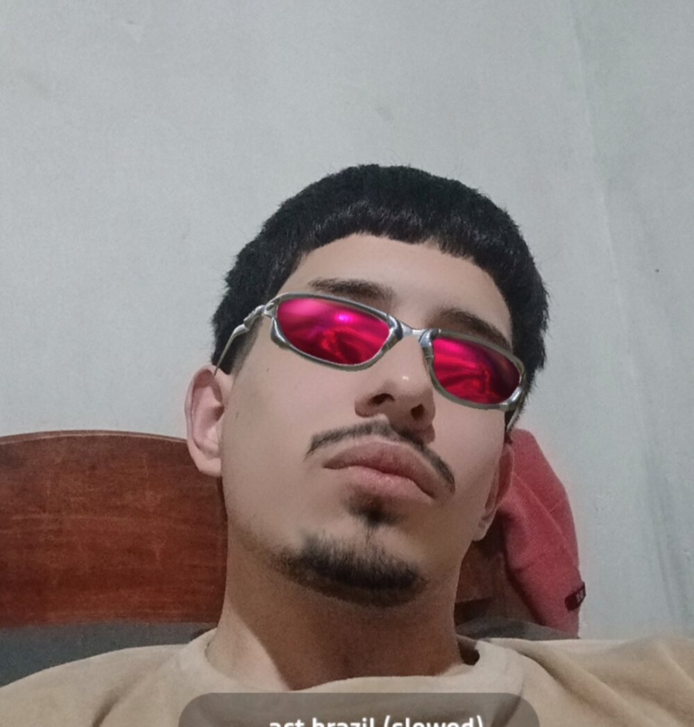 elvergonn2105 from stripchat