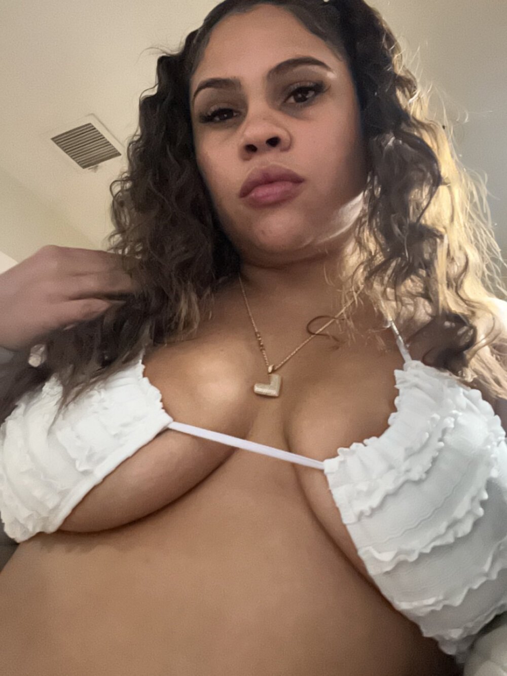 bunzncream webcam profile - Italian