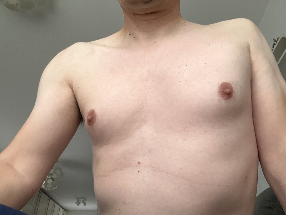 sweetlittledicki's most recent online preview