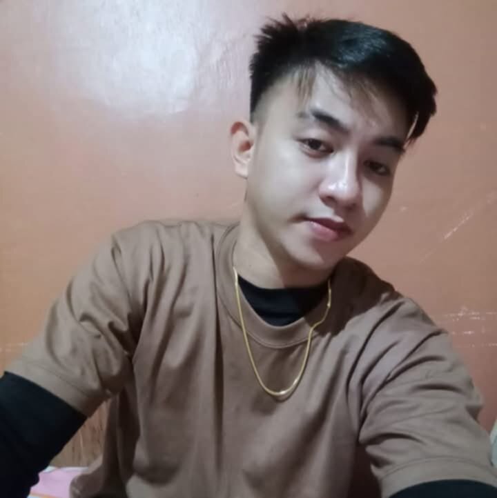 BoyManilaHunk