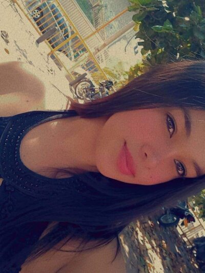 Mirabella_moore