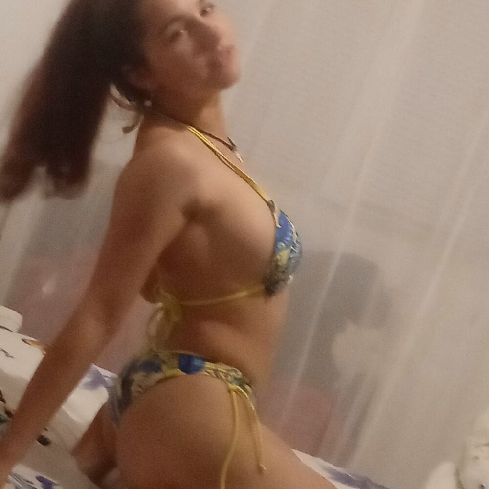 sexcam3d.net MyAngelx livesex profile in albanian cams