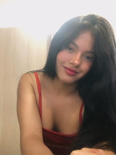 Cutie_claire1