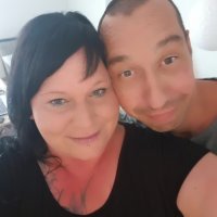 Aline_Enno's Offline Chat Room