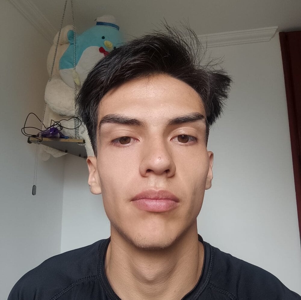 Live sex webcam photo for berserk2024 #289977710