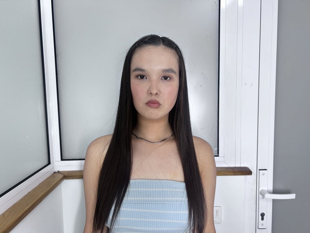 CatherynCauldwelI's Offline XXX Chat