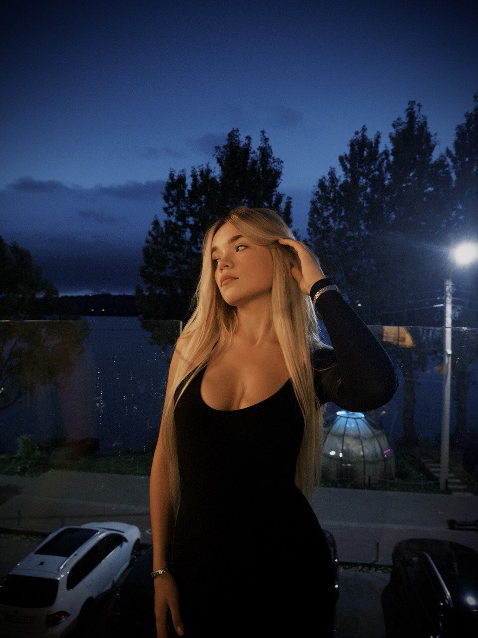 BlondaGirl_